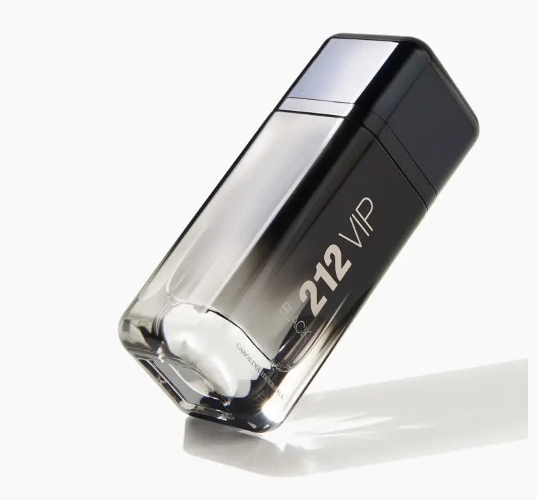 212 VIP Black By Carolina Herrera Eau de Parfum For Men 100ML - ADEN MEN -